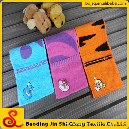 Gaoyang towel new design Cute cartoon customized embroidery cotton sport/gym towel with hook